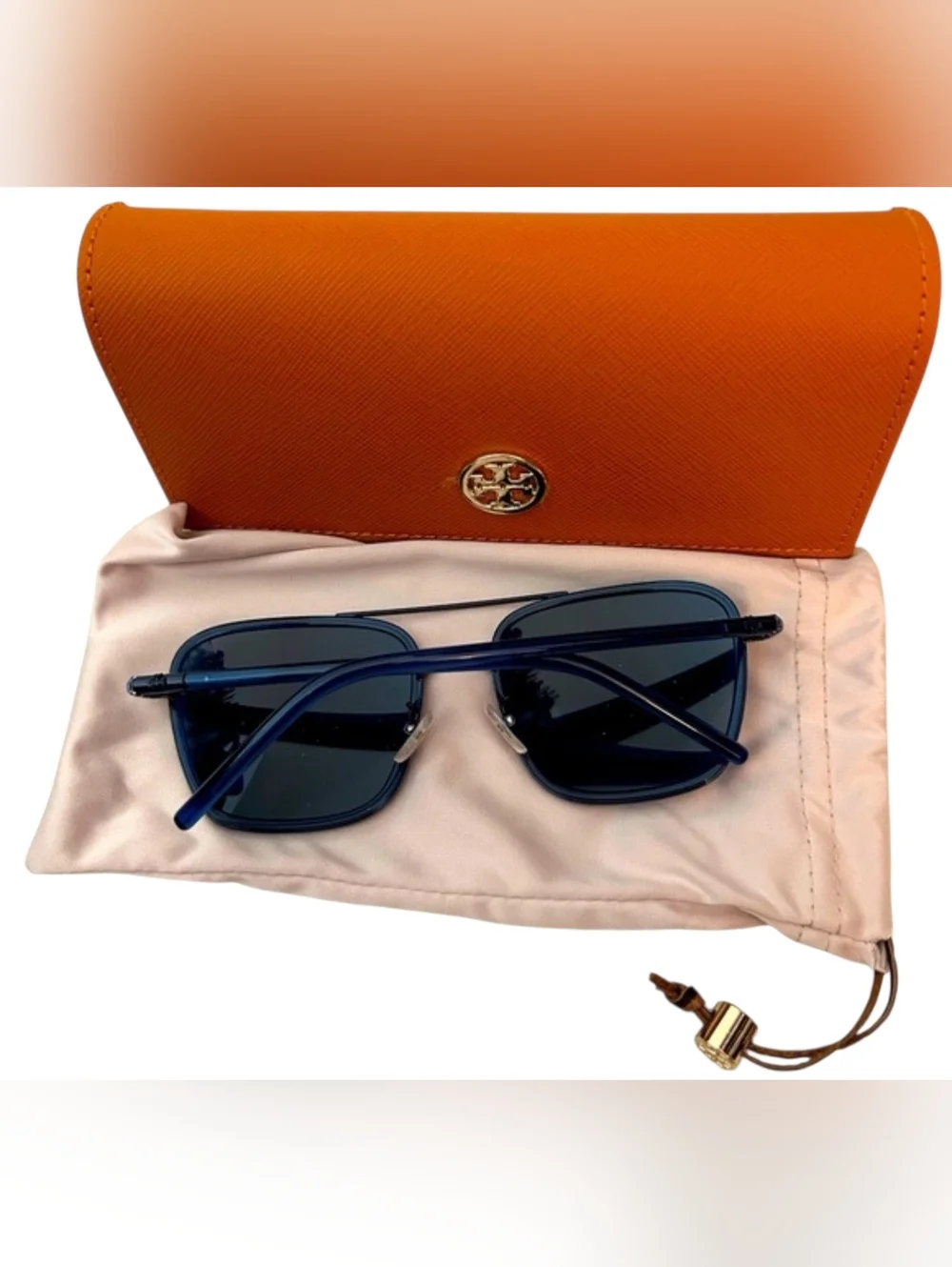 Tory Burch Navy Lens Sunglasses with Orange Logo Case - Picture 2 of 7